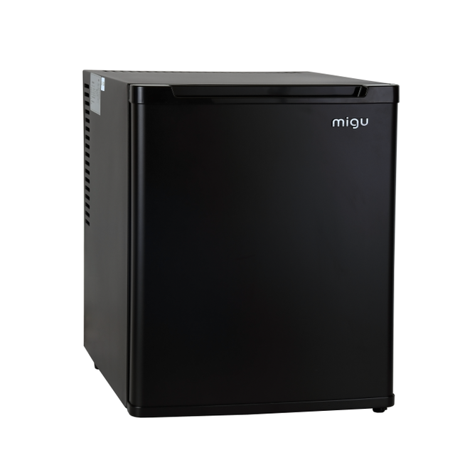 Silent Absorption Electric Portable Hotel Mini Bar Fridge Foamed Door Stainless Steel 30L Capacity Noiseless Beverage Cooler