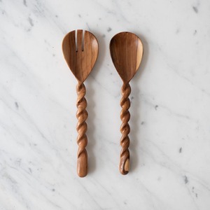 Cuillère de service et fourchette à salade avec poignée en résine de designer indien de qualité supérieure (lot de 2) plaqué or pour table à manger - Product Image 4