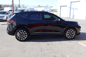 Clean C h e v r o l e t Blazer RS FWD voiture de vente aux enchères avec moteur V6 3.6L à essence - Product Image 5