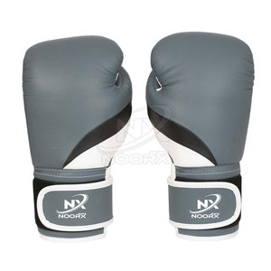 ถุงมือมวยหนังพรีเมี่ยมสำหรับฝึกซ้อม - Product Image 1