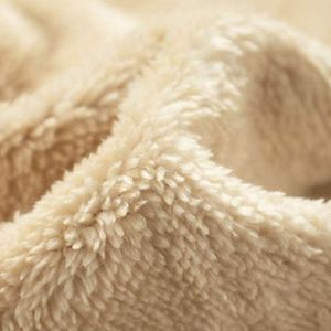 Conjunto de chándal de invierno en textil básico de mezcla de algodón que proporciona un ajuste flexible y Forro cálido para la moda de entrenamiento físico - Product Image 5