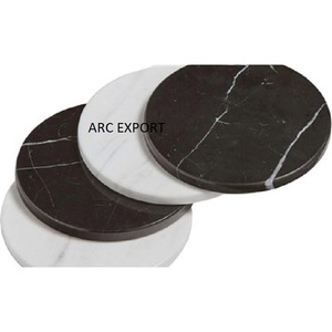 Accessoires de table au design moderne Dessous de verre et tapis pour thé et café Dessous de verre noirs avec napperons à bordure dorée à prix compétitif - Product Image 3