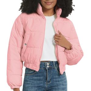 Fabriqué en usine Logo personnalisé automne hiver femmes recadrée bouffant veste matelassé coupe-vent surdimensionné fermeture éclair court col montant manteau - Product Image 2