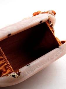 Bolso de mano de resina de lujo a precio directo de fábrica Bolso de mano de resina único para ropa de fiesta de noche de CRAFT ZONE EXPORT - Product Image 6