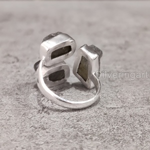Bague pour femme en pierre brute naturelle, labradorite, triple pierre, ajustable, en argent sterling 925, pour Noël - Product Image 5