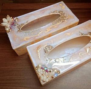 Caja de pañuelos de resina de calidad superior con hermoso diseño impreso, perfecta para uso en comedor y dormitorio a la venta - Product Image 2