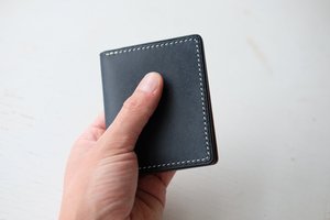 Porte-cartes en cuir véritable, style vintage, durable, couleurs unies, fentes pour cartes, pochette, logo personnalisé, sans fermeture - Product Image 2