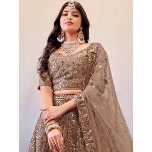 Magnifique Lehenga Choli en tulle avec broderie de sequins et de fils marron clair, prêt à porter pour les vêtements de mariage - Product Image 1