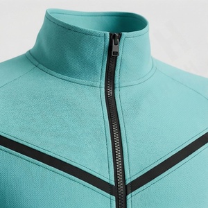 Venta al por Mayor de Conjuntos Deportivos para Hombre, Transpirables, Color Personalizado, Lisos, Cómodos, Estilo Casual, Ropa Deportiva para Gimnasio - Product Image 4