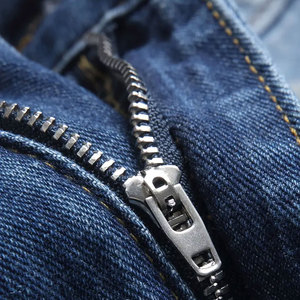 Calidad Premium 2025 nuevo último diseño hombres Jeans cortos venta al por mayor personalizado Color tamaño estilo Jeans cortos - Product Image 3