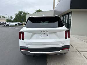 SUV de luxe K-Sorento HYBRID PLUG-IN SX PRESTIGE AWD 2025, en excellent état et à prix abordable - Product Image 6