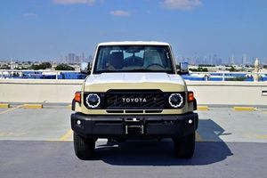 2023/2024 TOYOTA <span class=keywords><strong>LANDCRUISER</strong></span> 76 серии LHD RHD для продажи