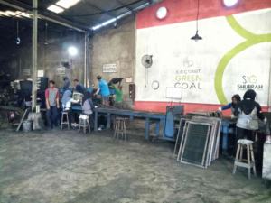 สินค้าอินโดนีเซียที่มีคุณภาพสูงที่ดีที่สุด100% ถ่านมะพร้าวสำหรับ Shisha/มอระกู่ - Product Image 4