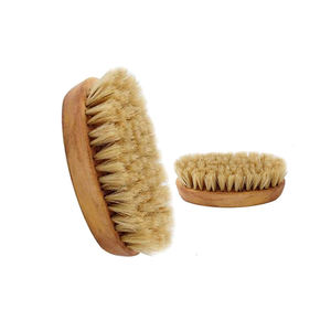Brosse de toilettage de barbe en bois d'emballage personnalisé de nouvelle conception de fabrication en gros - Product Image 5