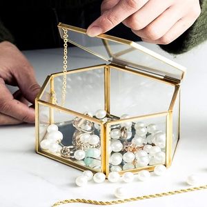 Boîte à bijoux en verre de forme géométrique, fabriquée en laiton et verre de haute qualité, pour la maison et l'organisation et la décoration des bijoux - Product Image 6