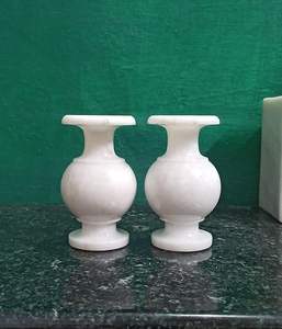 Fabrication OEM de vase à fleurs en marbre intemporel pour un style d'intérieur élégant, offrant la beauté et la grâce de la pierre naturelle - Product Image 6