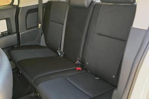 TOYOTA FJ CRUISER 2010 USADO, Volante a la Izquierda/Derecha - Product Image 4