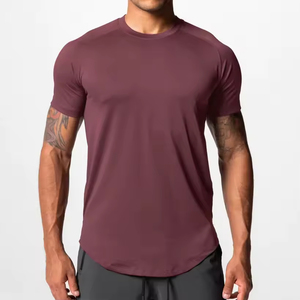 Vente en gros de t-shirts d'entraînement populaires fabricant de t-shirts de sport avec logo personnalisé pour hommes sur ZOHAN CREATIONS - Product Image 1