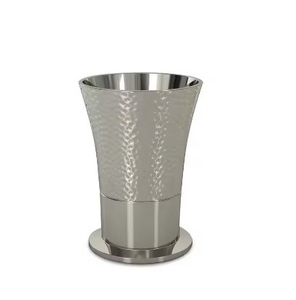 Porte-brosse à dents en métal minimaliste de haute qualité pour accessoire de salle de bain élégant pour la maison et l'hôtel - Product Image 2