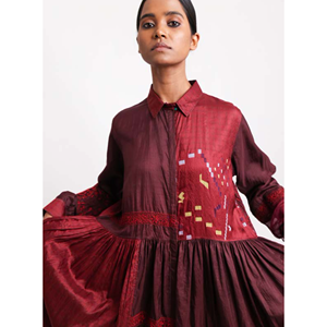 ชุดเดรสผ้าไหมสีรัสต์ INJIRI Miraj 49 แบบโปร่งแสง ยาวถึงพื้น/ยาวคลุมเข่า วัสดุหลากหลาย สำหรับสุภาพสตรี ใส่ทำงาน ใส่ไปงานปาร์ตี้  แบบยั่งยืน - Product Image 2