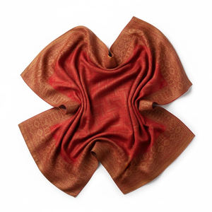 Chal de Lana Kullu Cálido y Elegante para Mujer con Patrones Tradicionales, Transpirable, 80x40 Pulgadas, para la Temporada de Invierno, Vestimenta Festiva - Product Image 3