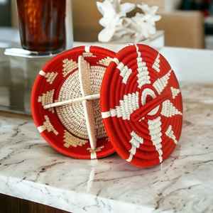 Best Price Natural Handcrafted Red Round Shape <b>Wicker</b> <b>Baskets</b> Natural Red Sabai Grass <b>Basket</b> Multipurpose Box for Home - Product Image 5