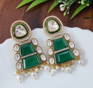 ต่างหูอิตาลีลายจุดเพชรแบบคู่สำหรับผู้หญิงตุ้มหูหรูหราคุณภาพระดับพรีเมียมเหมาะสำหรับใส่ไปงานปาร์ตี้ - Product Image 4