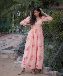 Parte inferior del vestido impreso digital Georgette tradicional indio con ropa de diseñador Dupatta Precio más bajo Mercado textil Surat Gharara - Product Image 1