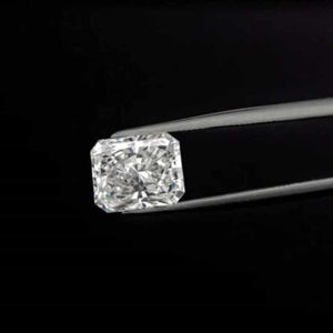 IGI 1.51 Ct Lâche Radiant Cut Lab Grown Diamonds F Couleur VS2 Clarté pour la fabrication de bijoux de bague de fiançailles - Product Image 3