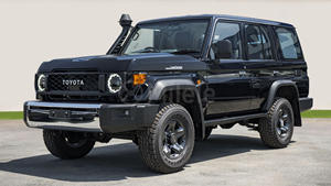 2025 CRUISER LC76 2.8D MY2025 – NEGRO (DISPONIBLE CON VOLANTE A LA IZQUIERDA Y A LA DERECHA) - Product Image 2