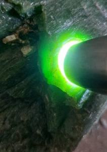 Bloque de Jade Verde Natural en Forma de Rectángulo, Origen KZ - Product Image 4