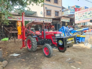 Tractor con máquina de fijación lateral trasera para construcción agrícola multiusos y Paisajismo al mejor precio al por mayor - Product Image 2