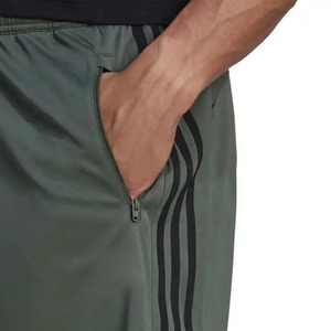 Pantalones cortos de estilo callejero para hombre, 100% de algodón, de secado rápido y transpirable, diseño de logotipo personalizable, patrón sólido, el más vendido, a la moda, a la moda - Product Image 3