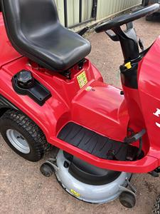 Nueva cortadora de césped autopropulsada HF 2417 en venta - Product Image 3