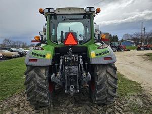 Venta de Tractor FENDT 314 VARIO 2024, Tractor Agrícola de Alto Rendimiento de 70HP, Maquinaria Agrícola Duradera para Motor y Caja de Cambios - Product Image 4