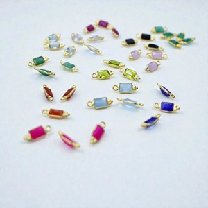 Pendentifs en pierre précieuse saphir teinte rectangulaire 4x6 mm en gros pour bricolage - Fabrication de bijoux en argent sterling 925 - Product Image 5