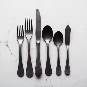 Ensemble de couverts en acier inoxydable poli miroir argenté, élégant, fabriqué à la main, avec des poignées pliables - Product Image 4