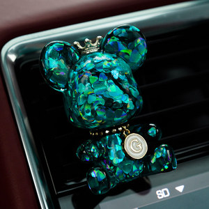 Diffuseur d'air solaire de luxe pour voiture - Ours brillant en alliage métallique, parfum lavande longue durée - Product Image 6