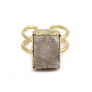 Élégant bleu sucre Druzy pierres précieuses plaqué or réglable forme Rectangle bague faite à la main Agate Druzy pierres précieuses bijoux - Product Image 4