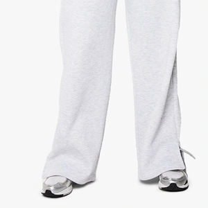 Survêtement en coton confortable pour femme à prix de gros – Confort ultime, manches longues, tissu de haute qualité, design respirant - Product Image 4