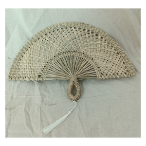 \Handwoven Seagrass Fan Eco-Friendly Tropical Decoration for Home & Resort - Product Image 4