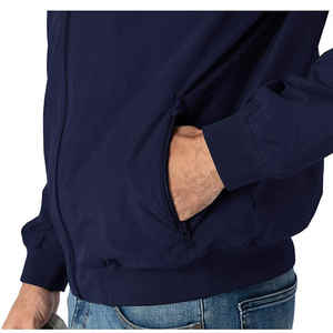 Venta al por mayor personalizado ligero Premium hombres 100% algodón forro polar invierno bombardero chaqueta cuello alto rompevientos - Product Image 2