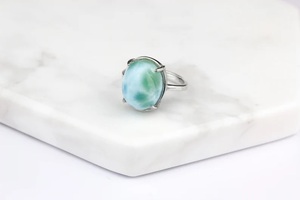 แหวนเงินสเตอร์ลิง925แฮนด์เมดแบบคลาสสิกรูปไข่ทรงรีประดับด้วยพลอยลาริมาร์แบบคลาสสิกการตั้งค่าการหมั้นของขวัญแต่งงานที่สมบูรณ์แบบ - Product Image 3