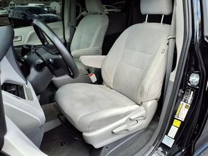 ทำความสะอาด2020มือสอง TO-Yo-TA Sie-N-na Le Mobility 7-ผู้โดยสาร FWD - Product Image 2