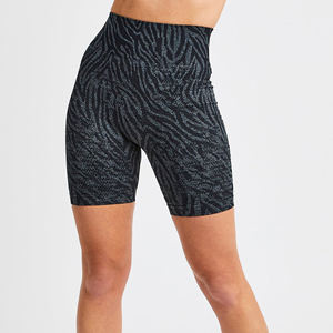 Pantalones cortos de Spandex de cintura alta Súper suaves, ropa deportiva de rendimiento transpirable para mujeres de talla grande, pantalones cortos de motociclista - Product Image 1