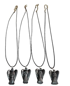 Ágata Hematita Ángel Colgantes Hecho a mano Piedra preciosa Estatuilla Collar Cristal Ángel Colgantes Venta al por mayor de Amayra Cristales Exportaciones - Product Image 1