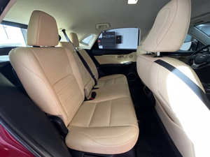 Lexus NX 200t 2017 en parfait état - Product Image 5