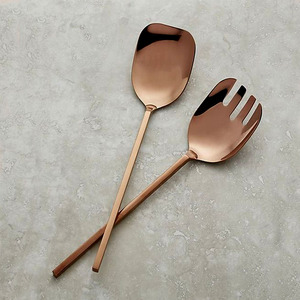 ชุดส้อมตักสลัดเคลือบสีโรสโกลด์พร้อมชุดเสิร์ฟสลัดด้ามยาวดีไซน์เนอร์สำหรับร้านอาหาร - Product Image 1