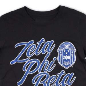 T-shirt à manches longues ZPB-Noir | Chemise de sororité 100% coton Zeta Phi Beta avec lettres grecques imprimées à paillettes, bouclier et année - Product Image 5