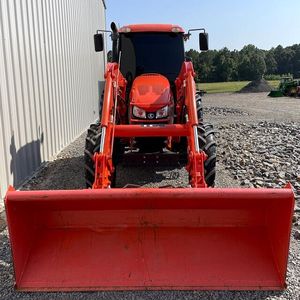 Tracteur à roues Kubota L466 avec chargeur frontal couleur orange - Product Image 4